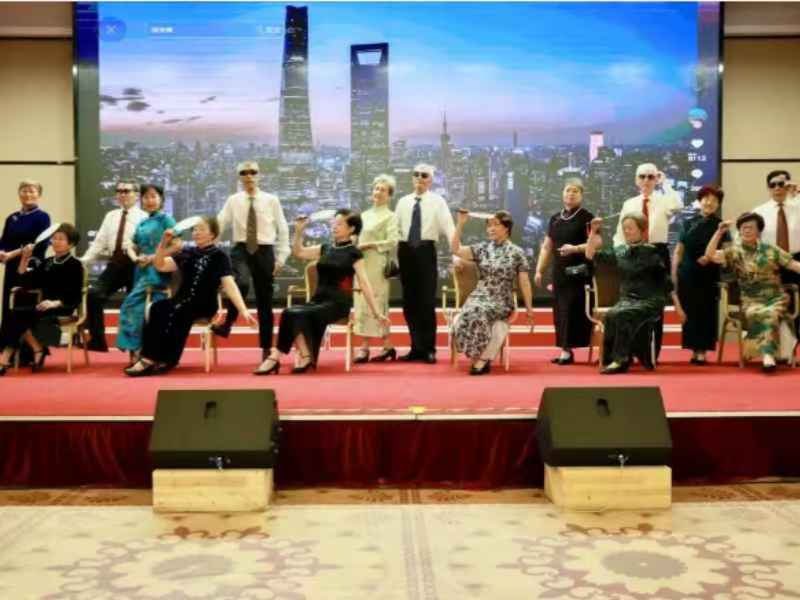 银发闪耀，红心向党！Kaiyun官方网站登录入口有伴社区2025年建党节文艺汇演圆满落幕